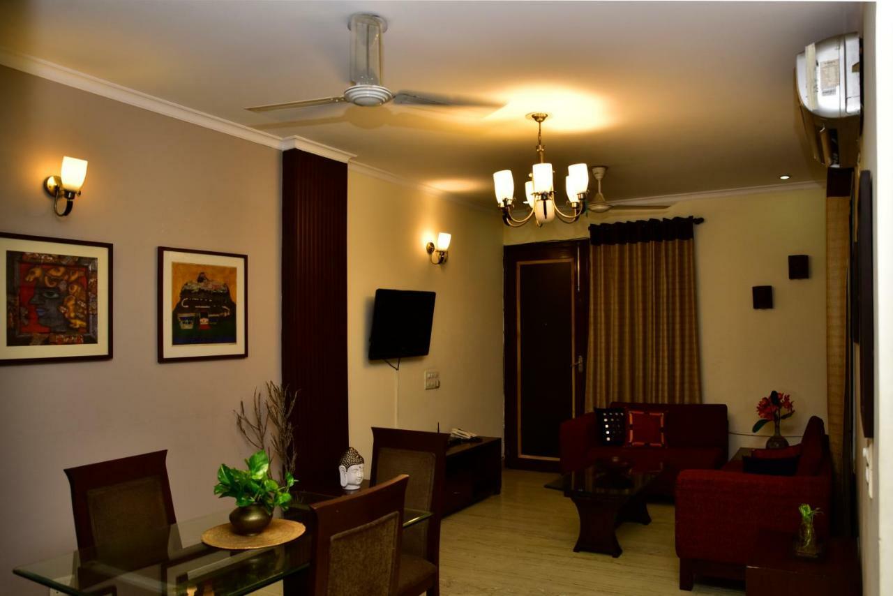 2Bhk Comfortable Furnished Serviced Apartments In Hauz Khas - Woodpecker Apartments Нью-Дели Экстерьер фото